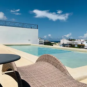 Rentas Vacacionales Torre Diez Apartment Playa del Carmen